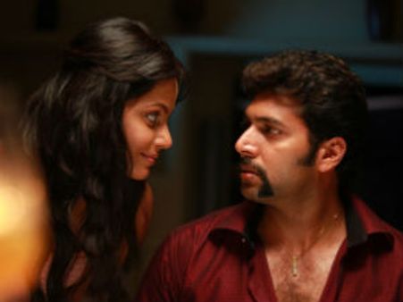 టైటిల్ మార్చే ప్రసక్తి లేదని దర్శకుడు..వివాదం