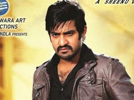 ‘బాద్ షా’లో ఎన్టీఆర్ ముగ్గురుగా...