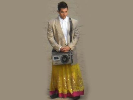 గగ్రాచోళీ డ్రెస్‌లో, కొడుకుతో అమీర్ ఖాన్ (ఫోటోలు)