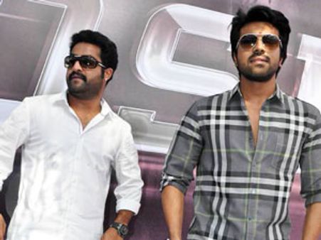 ఎన్టీఆర్ ని ప్రక్కన పెట్టి రామ్ చరణ్ తోనే...
