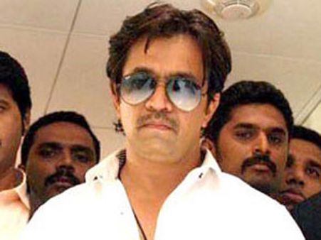 సెన్సార్‌బోర్డ్‌ను మూసేయడం మంచిది : హీరో అర్జున్