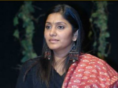 అమ్మాయిల ఫ్రెండ్షిప్ గురించి.. : టీవీ యాంకర్ ఝాన్సీ