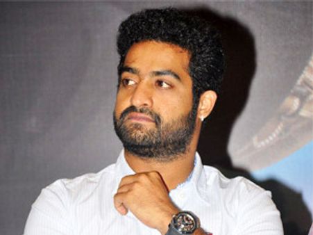 ఆదిత్య మ్యూజిక్ ద్వారా బాద్‍షా పాటలు