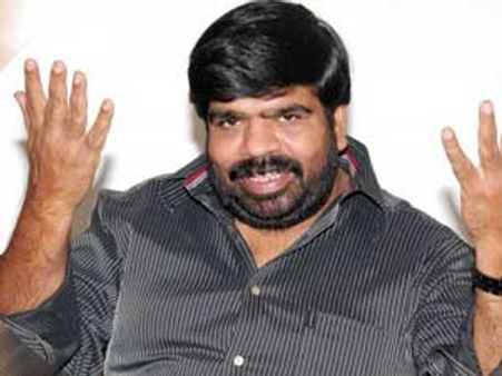 ‘ప్రేమదాసు’గా మారిన హీరో శింబు తండ్రి