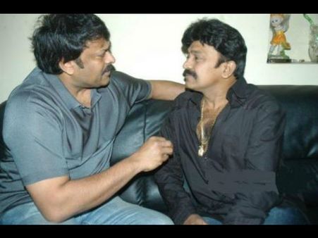 చిరు ఫ్యాన్స్‌పై కేసు కొట్టివేత : వదిలేశామన్న రాజశేఖర్