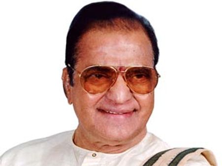 ఆల్ టైం గ్రేటెస్ట్ ఇండియన్ యాక్టర్‌గా... ఎన్టీఆర్