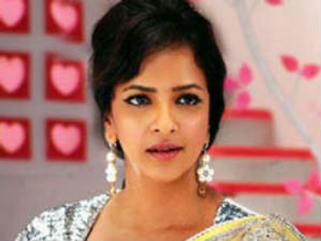 సెక్స్ అనేది పెద్ద బూతు అంటారు..కానీ.: మంచు లక్ష్మి