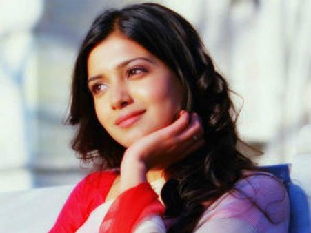 తాను ఆ సినిమా చేయటం లేదని సమంత వివరణ