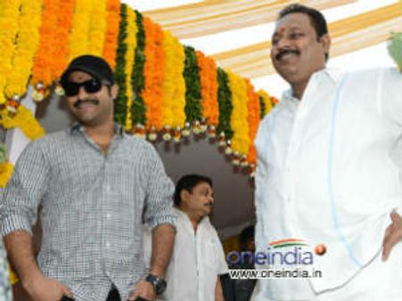 ఎన్టీఆర్‌కు బెల్లంకొండ పేమెంట్....ఒకేసారి మూటగా?