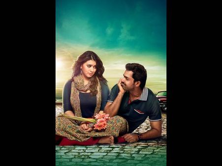 హీరోతో ముద్దు మురిపాలతో.. దొరికిపోయిన హాట్ హన్సిక (ఫోటో ఫీచర్)