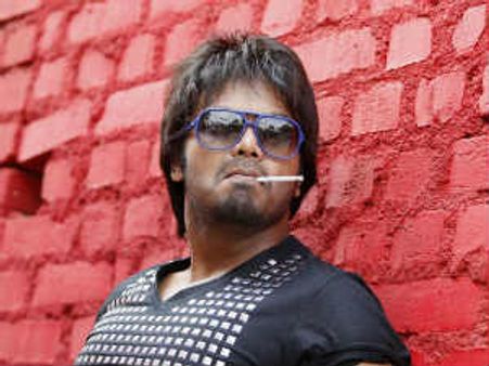 మంచు మనోజ్‌ 'పోటుగాడు'