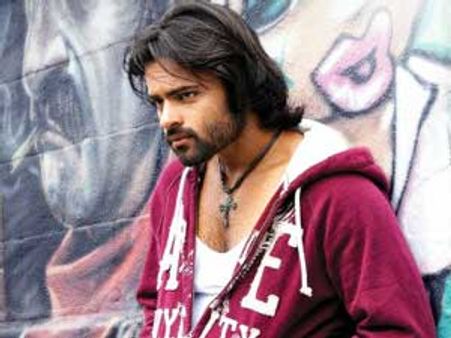 వైవీఎస్‌ చౌదరి 'రేయ్‌' ఎంతవరకు వచ్చింది?