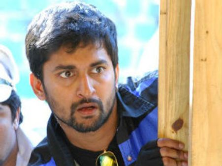 ‘పైసా’ మూవీ పోస్టర్లు, బ్యానర్లు దహనం