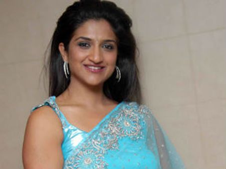 ఎంగేజ్ మెంట్ కాన్సిల్...నటి సూసైడ్ ఎటెమ్ట్