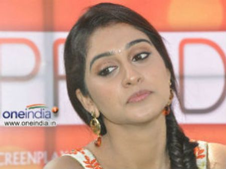 నా బాయ్ ప్రెండ్స్ లిస్ట్ చాలా పెద్దది : రెజీనా