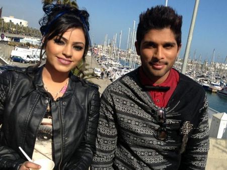 ‘ఇద్దరమ్మాయిలతో’ మళ్లీ వాయిదా, ఆడియో వైజాగ్‌లో...