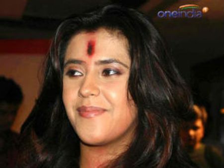 మగాళ్ళ మైండ్ సెట్ మారాలంటూ లేడీ ప్రొడ్యూసర్