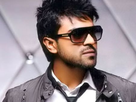 క్షమాపణ చెప్పారు : దాడి ఘటనపై రామ్ చరణ్ స్పందన