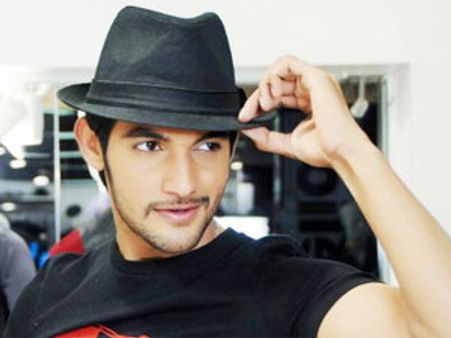 'సుకుమారుడు' ఆది నెక్ట్స్ చిత్రం ఖరారు