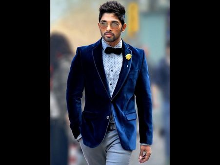 'ఇద్దరమ్మాయిలతో' లో అదిరే బన్ని యాక్షన్ (కొత్త ఫోటోలు)