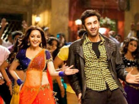 రణబీర్‌తో మాధురి దీక్షిత్ ఐటం సాంగ్ కేక...(వీడియో)