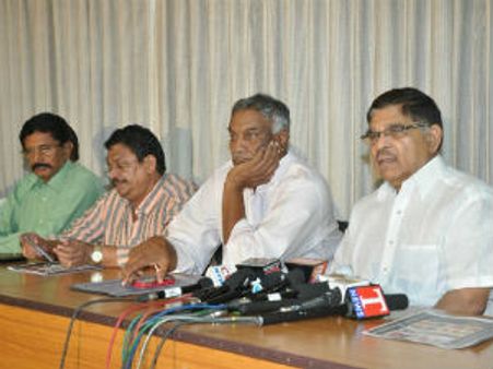 ఐపీఎల్ ఫిక్సింగ్ కంపు : టాలీవుడ్‌‌కు లేదు లింకు