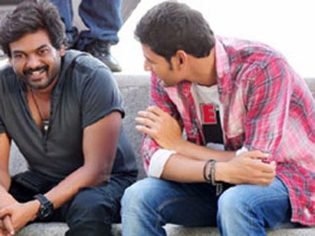 రవితేజకి అనుకున్న ప్రాజెక్టు లోకి మహేష్ వచ్చి...