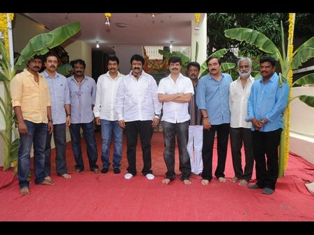 ఫోటోలు : బాలకృష్ణ-బోయపాటి మూవీ ఓపెనింగ్