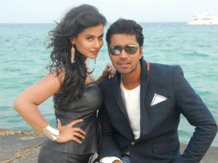 ప్రతీ ప్రేక్షకుడు నవ్వు ఆపుకోలేక ‘కెవ్వుకేక’