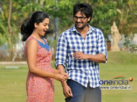 మహేష్‌తో చేసే అర్హత లేదు, గుడ్డిగా ఫాలోయింగే..