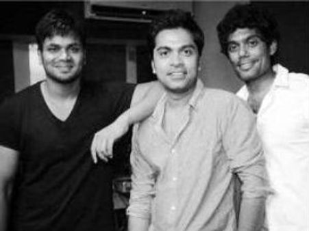 మనోజ్ ‘పోటుగాడు’కి.... తమిళ హీరో శింబు వాయిస్