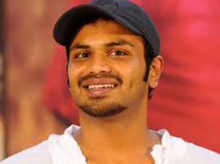 దేనికైనా రెడీ దర్శకుడితో మనోజ్ కొత్త చిత్రం