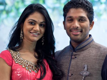 విడాకుల వార్తపై అల్లు అర్జున్ స్పందన