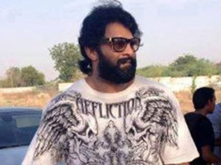 బాహుబలి: మూడు రోజులకు 10 కోట్ల ఖర్చు!