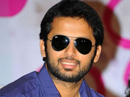 ఓవర్‌గా డిమాండ్ చేస్తున్న నితిన్!