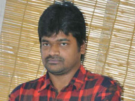 ఆ ఆర్టిస్టులని ఎంకరేజ్ చేయను: హరీష్ శంకర్