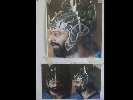 హాట్ న్యూస్ :'బాహుబలి' లో ప్రభాస్ గెటప్ (ఫోటో)