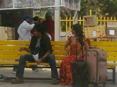 ద్రాక్ష తోటల్లో పవన్‌ కళ్యాణ్ సందడి