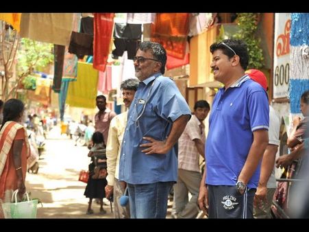 శంకర్ ‘మనోహరుడు' (ఐ) కొత్త వర్కింగ్ స్టిల్స్