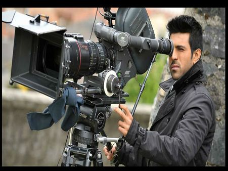 రామ్ చరణ్ కెమెరామెన్‌గా మారితే ఇలా..(ఫోటో)