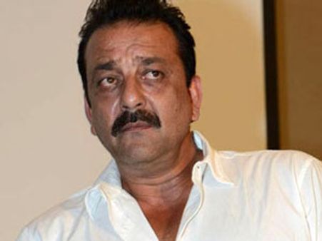 మున్నాబాయ్‌కి ఎదురు దెబ్బ: పిటిషన్ తిరస్కరణ