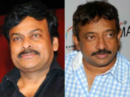 సమైక్య ఉద్యమం : చిరును టార్గెట్ చేస్తూ వర్మ ట్వీట్లు