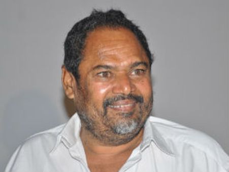 దేవుడు నన్ను అన్యాయం చేశాడు: ఆర్.నారాయణ మూర్తి