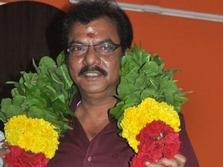 అజిత్ 'ప్రేమ లేఖ ' నిర్మాత అరెస్టు