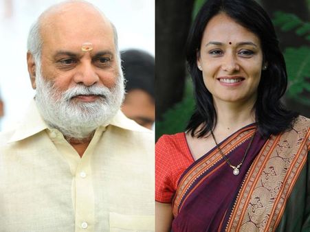 రాఘవేంద్రరావు, నాగార్జున భార్యకు ఝలక్, భూములు వెనక్కి