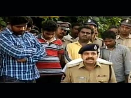 ‘అత్తారింటికి దారేది’ పైరసీ నిందితులు వీరే..(ఫోటోలు)