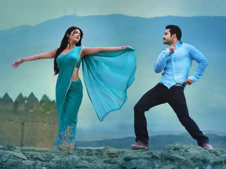 వచ్చాడు కానీ... ( 'రామయ్యా వస్తావయ్యా ' రివ్యూ)