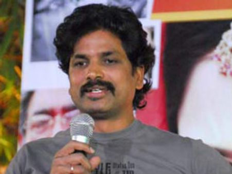 తండ్రి అయిన దర్శకుడు వీరూ పోట్ల