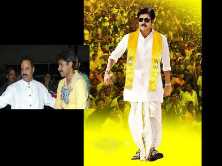 ఫొటో: పవన్ కళ్యాణ్ భుజంపై టిడిపి కండువా