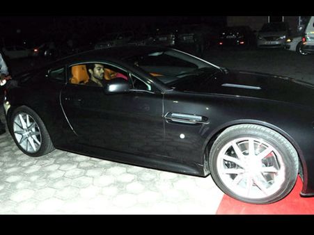 ఉపాసన గిఫ్టును...సినిమాలో యూజ్ చేయనున్న చెర్రీ!